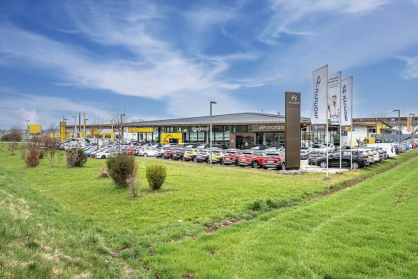 Autohaus Stanglmair GmbH & Co. Betriebs-KG Wielenbach