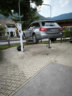 Auto-Reparatur, Abschleppdienst Heuberger