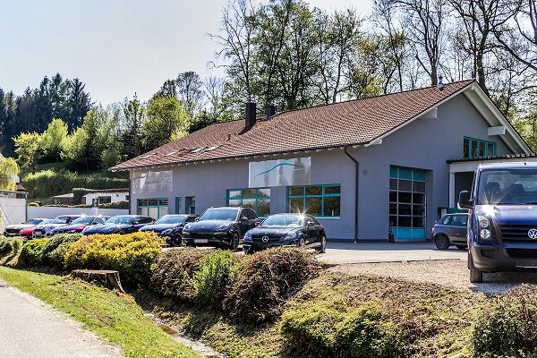 Karosserie und Lackzentrum Hallertau