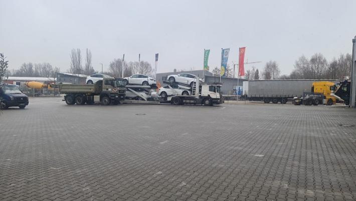 67ca39b766241