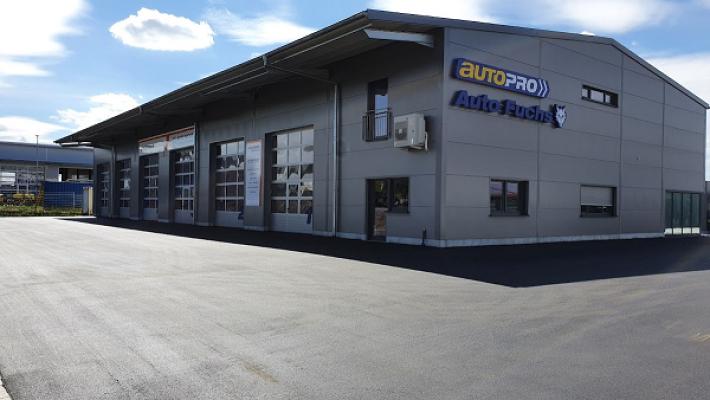 Auto Fuchs und Kärcher Clean Park Regenstauf