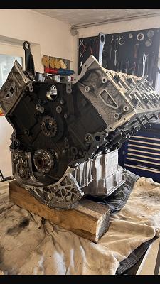 KFZ Service Hildebrandt Werkstatt Motoren und Getriebeservice