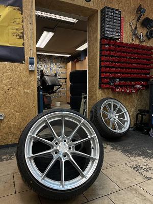 Reifenservice Reifenmontage VladosGarage