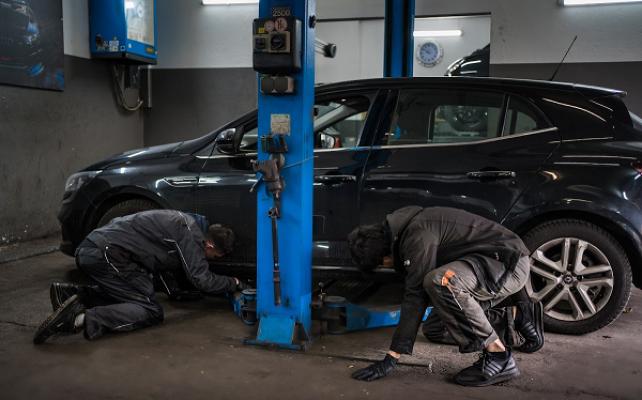 KFZ-Meisterbetrieb Autozoom