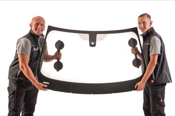 Steinschlag 24 Mobiler Autoglas Service