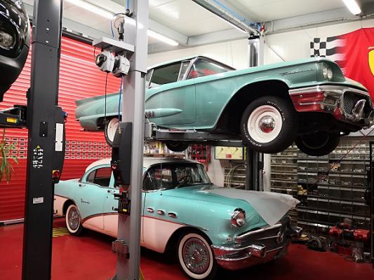 MW Vintage Classic Cars