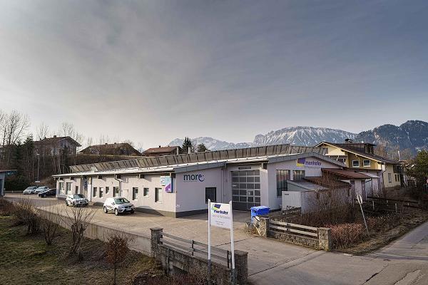 Menhofer KFZ-Reparaturzentrum GmbH & Co. KG