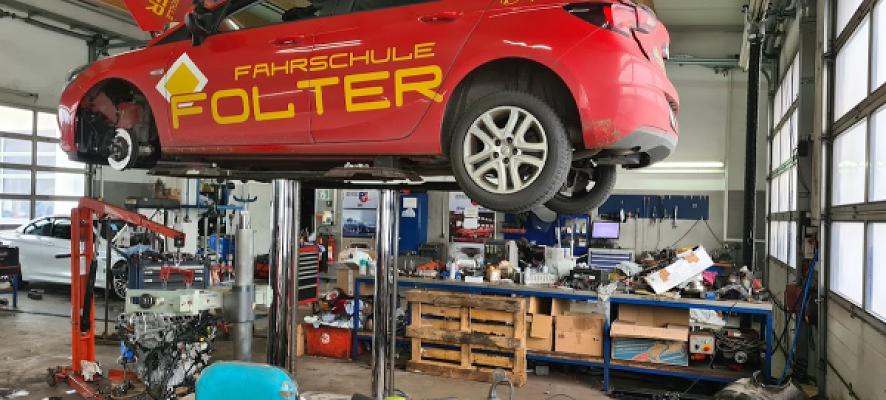 KFZ Meisterbetrieb Marinelli und John GmbH