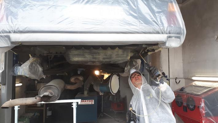 Lenkbar Baisweil Hohlraumkonservierung und Rostschutz an Fahrzeugen