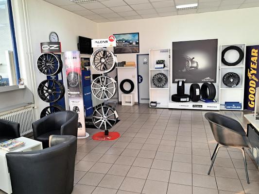 Premio Reifen + Autoservice Reifen Feneberg AG