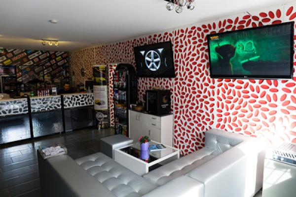 Auto Werkstatt / Autoteile Eidmüller