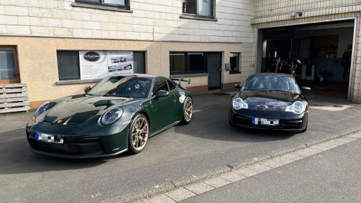 Rossol Car´s Est.16 - Autoankauf- Reifenhandel - von Unfallwagen bis Transporter