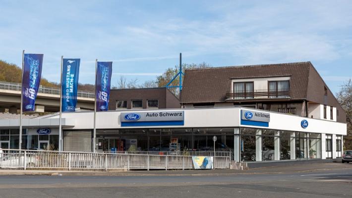 Auto-Schwarz GmbH & Co. KG