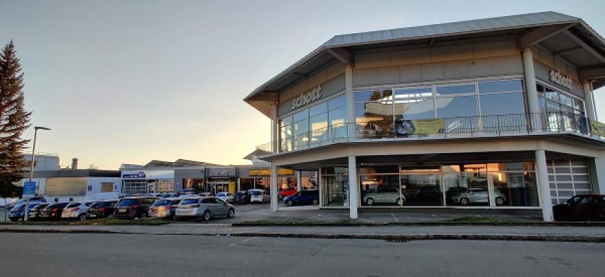 Auto Schott GmbH + Co. KG