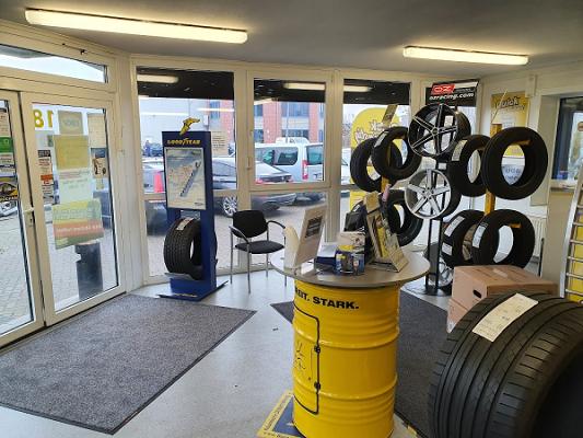 Speedy Auto-Service GmbH & Co. KG