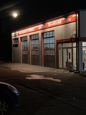 First Stop Vulkanisierwerkstatt Reifen- und Autoservice Riedinger