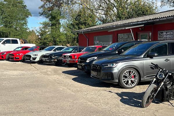 Hollywood Motors GmbH