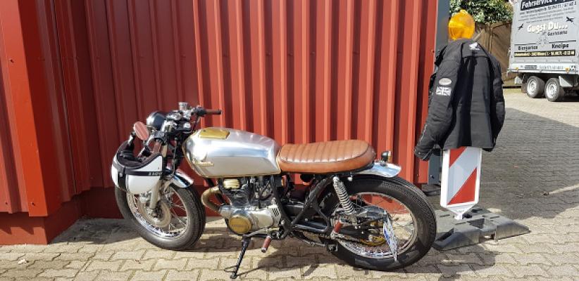 Auto-Ecke Borstel GmbH