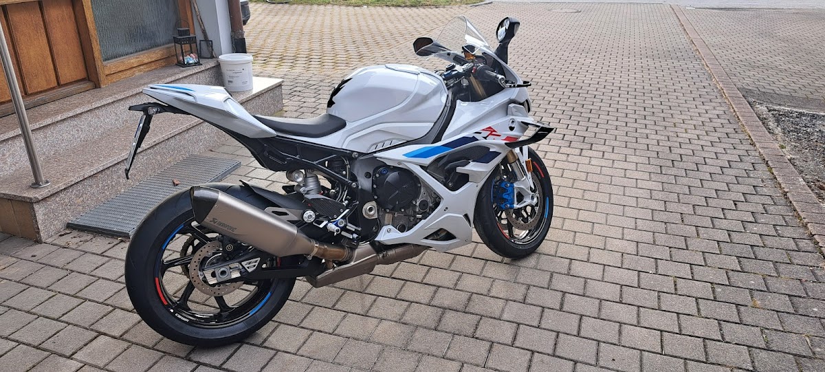 SCS Fahrzeuglackierung - Meisterbetrieb