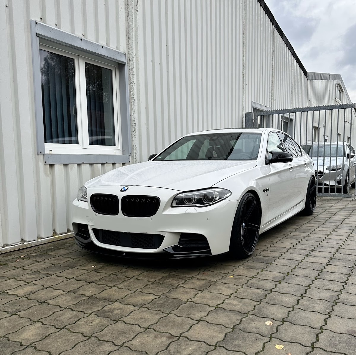 Frank Lühmann Autoteile - Autopflege - Reifenhandel