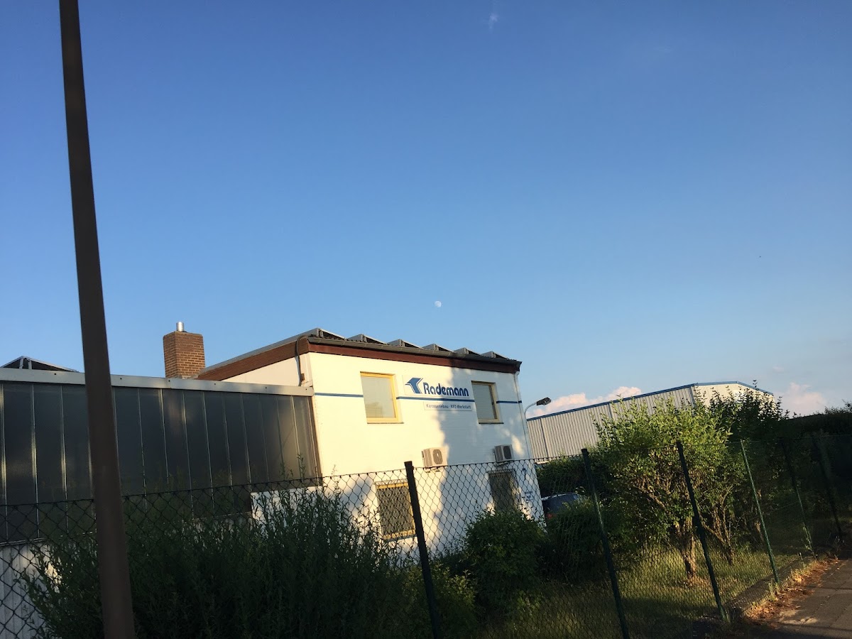 RADEMANN Karosseriebau + Kfz-Werkstatt